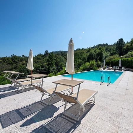 211 - Appartamento Acacia, Terrazza Giardino E Piscina Carro Esterno foto