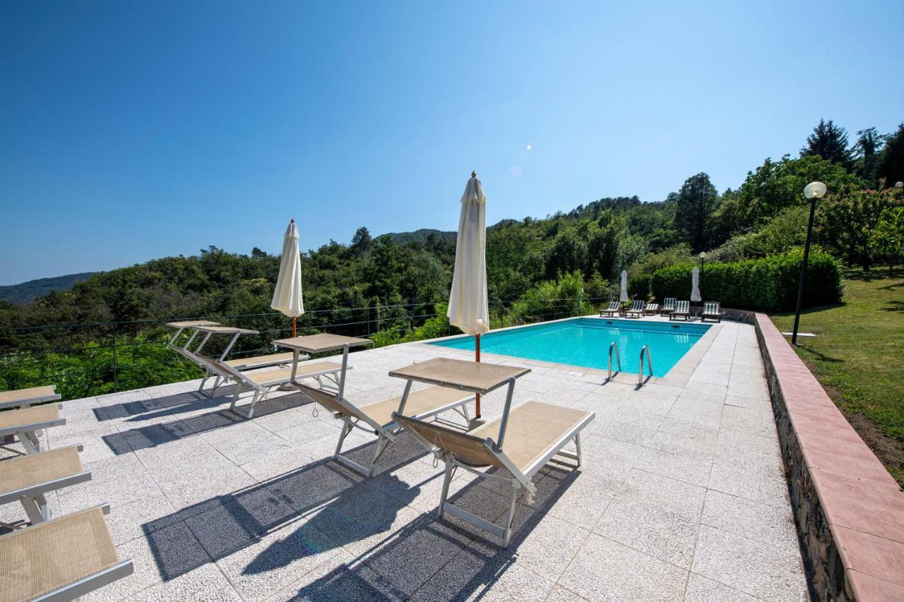 211 - Appartamento Acacia, Terrazza Giardino E Piscina Carro Esterno foto
